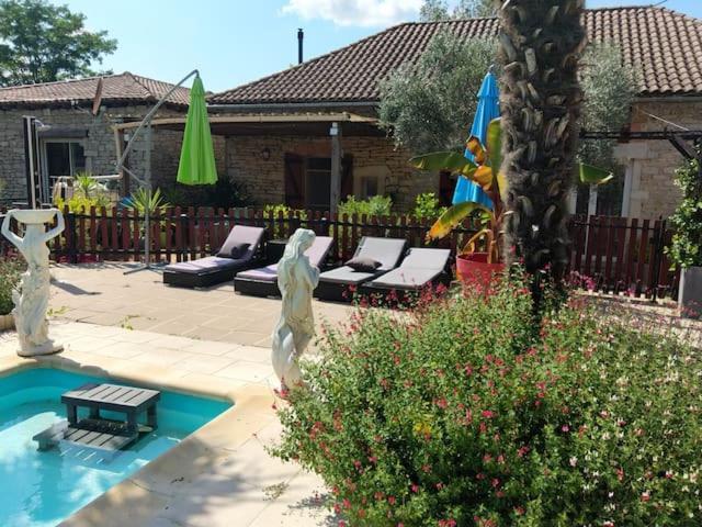 Belle Quercynoise Piscine Jacuzzi Partages Septfonds Exteriér fotografie