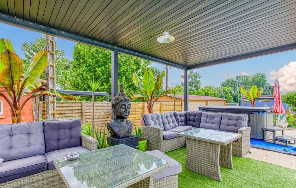 Belle Quercynoise Piscine Jacuzzi Partages Septfonds Exteriér fotografie